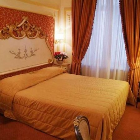 Champagne Garden Hotel Rome Buitenkant foto